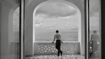 安德鲁·斯科特《雷普利》独特的黑白影像深入人心的剧情吸引无数观众的眼球