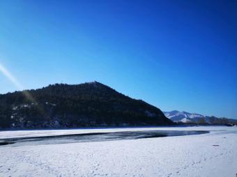 新赛事：雪地逐梦，激情对决 上合组织雪地足球赛中国区选拔赛在伊春火热开战