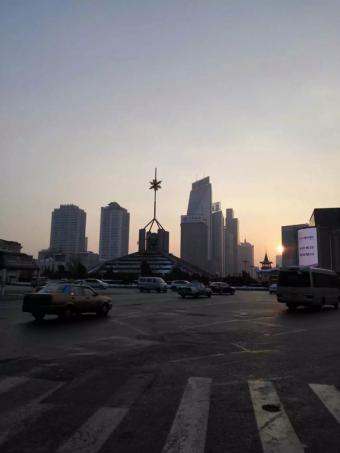 新突破：中证及上证A股指数2025年度快报发布 ETF规模突破6万亿